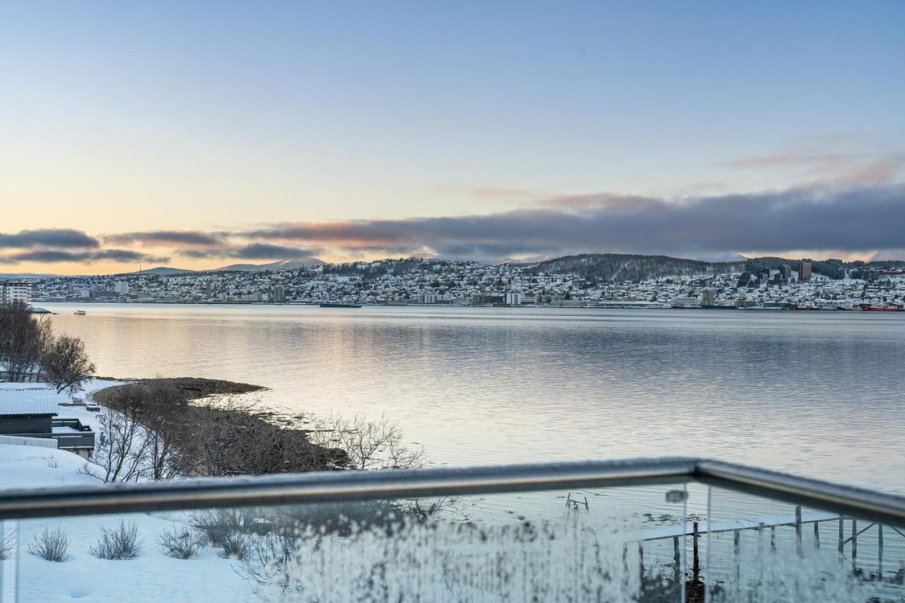 Oceanfront Penthouse Duplex Wamazing View! Apartment Tromsø Exterior foto